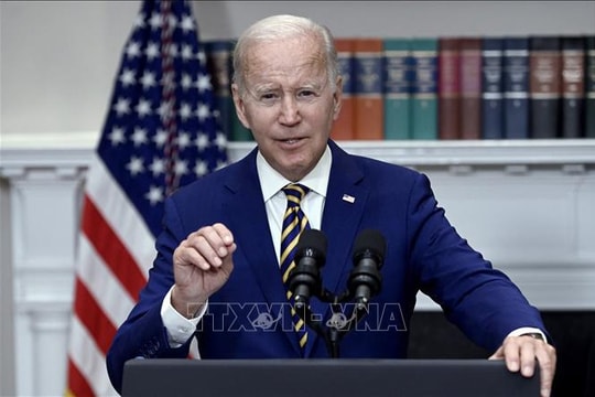 US President to arrive in Ha Noi today for State visit