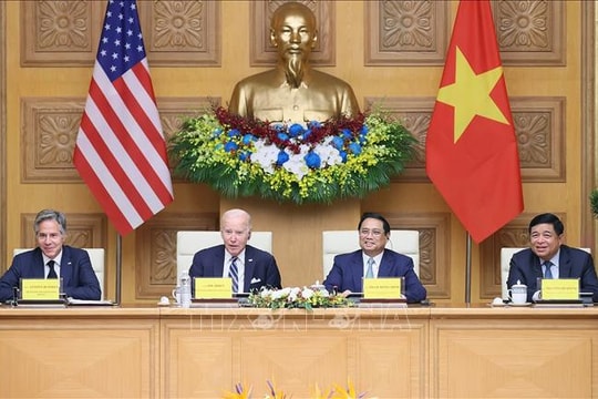 Thủ tướng Phạm Minh Chính và Tổng thống Joe Biden dự Hội nghị cấp cao về Đầu tư và Đổi mới sáng tạo