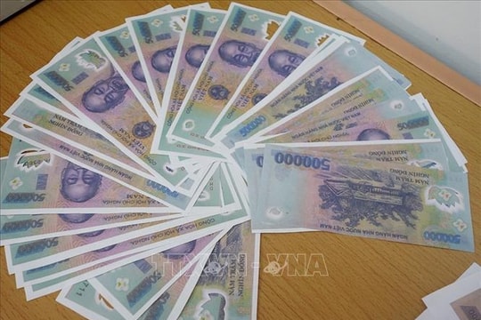 Bắt giữ 9 đối tượng sản xuất và lưu hành giấy tờ giả