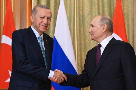 Nga tăng cường thanh toán bằng đồng ruble với quốc gia NATO