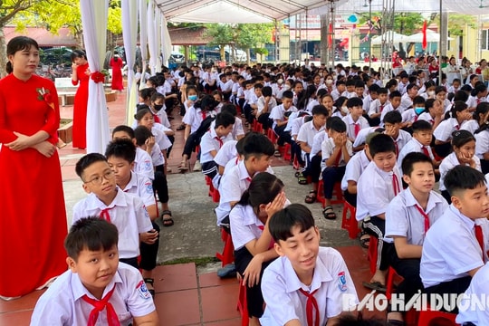 Hải Dương giữ nguyên mức thu học phí