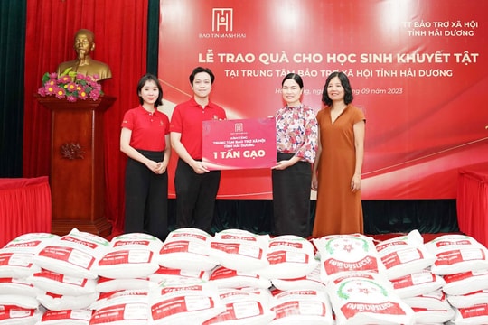 Bảo Tín Mạnh Hải tặng quà cho trẻ em tại Trung tâm Bảo trợ Xã hội tỉnh Hải Dương