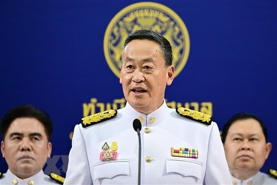 Thủ tướng Thái Lan cam kết tăng lương tối thiểu cho người lao động