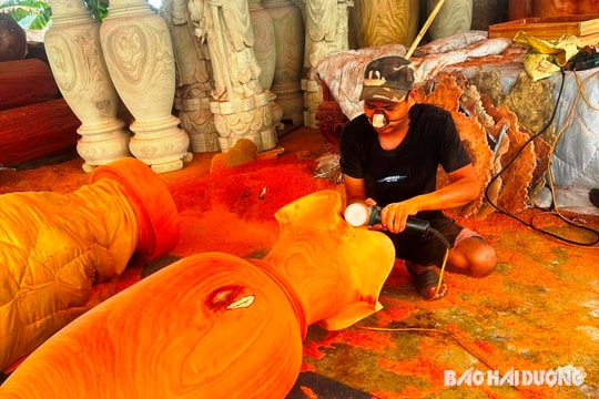 Doanh nghiệp chế biến gỗ gặp khó