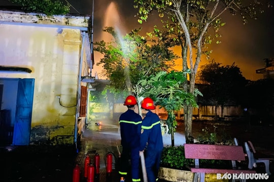 Cháy chung cư mini - bài học đau xót