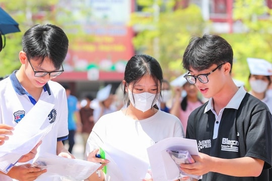 Bộ Giáo dục và Đào tạo đính chính thông tin thi tốt nghiệp 2025 bỏ môn Địa, bắt buộc thi Sử