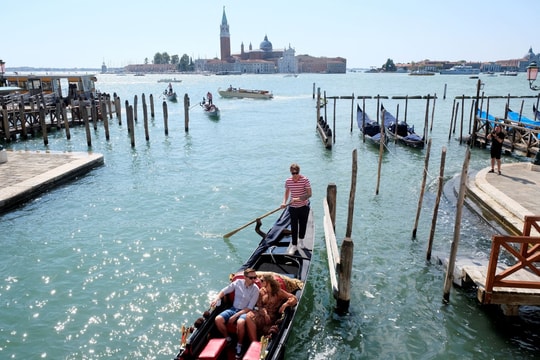 Thành phố Venice "thoát khỏi" danh sách di sản nguy cấp của UNESCO