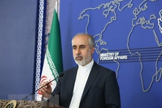Iran chỉ trích các biện pháp trừng phạt mới của phương Tây