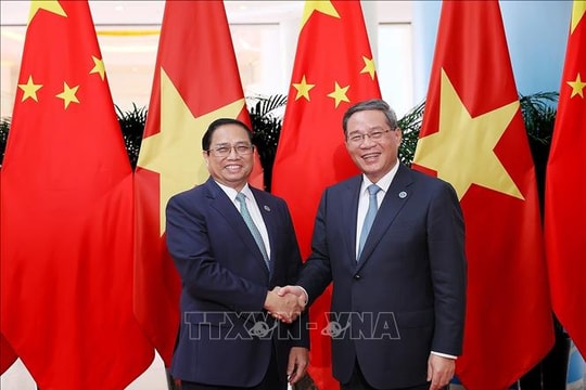 Thủ tướng Phạm Minh Chính hội đàm với Thủ tướng Trung Quốc Lý Cường