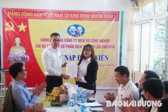 Công nhân vào Đảng - dấu ấn tự hào