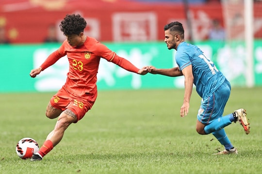 Olympic Trung Quốc thắng đậm Ấn Độ