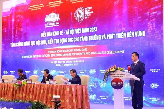 Diễn đàn Kinh tế-Xã hội Việt Nam 2023: Tìm đáp án cho 3 câu hỏi lớn