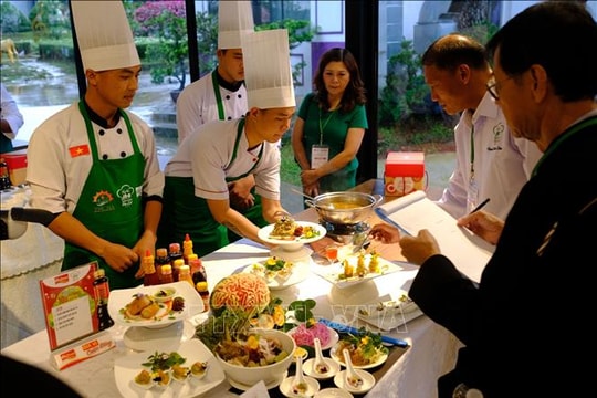 Xác lập kỷ lục 100 món ngon từ atiso Đà Lạt