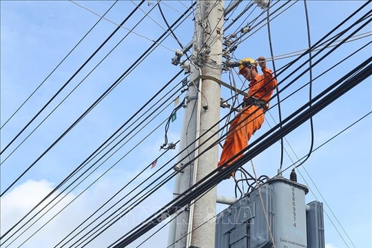 Bộ Công thương báo cáo Chính phủ về cơ chế mua bán điện trực tiếp