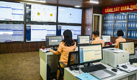 3 người trúng đấu giá biển số ô tô đã nộp đủ tiền, người trúng biển hơn 32 tỉ vẫn im lặng