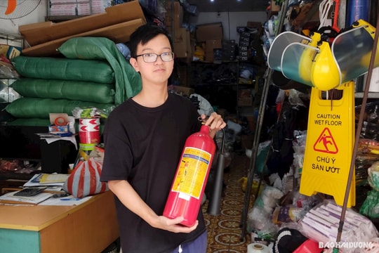 Khan hiếm thang dây, mặt nạ phòng độc ở TP Hải Dương