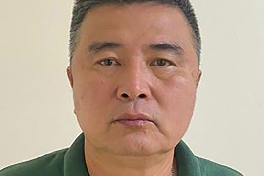 Cựu Vụ phó Thị trường trong nước của Bộ Công Thương bị bắt