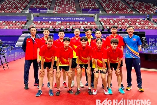 Tay vợt người Hải Dương Đoàn Bá Tuấn Anh thua hạng 6 thế giới tại ngày ra quân ASIAD 19