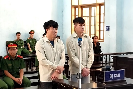 2 kẻ mua bán người xuyên biên giới bị tuyên gần 50 năm tù