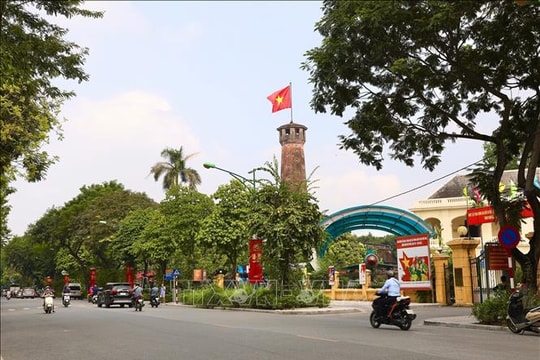 Nhiều hoạt động chào mừng kỷ niệm 69 năm Ngày Giải phóng Thủ đô 10/10