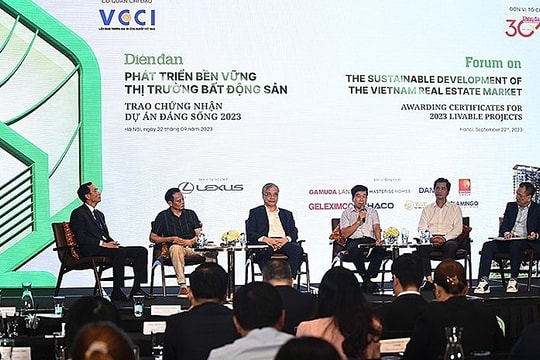 Bất động sản có thể còn khó đến giữa năm sau