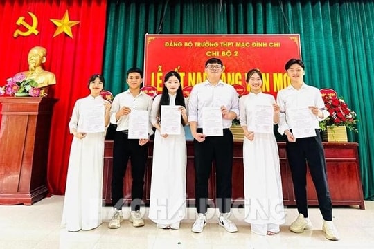 Học sinh, sinh viên - nguồn lực dồi dào cho Đảng