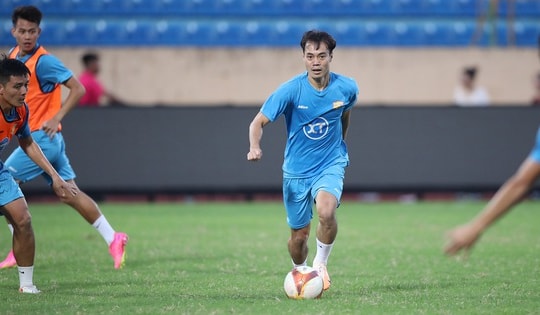 Văn Toàn muốn cùng Câu lạc bộ Nam Định vô địch V-League