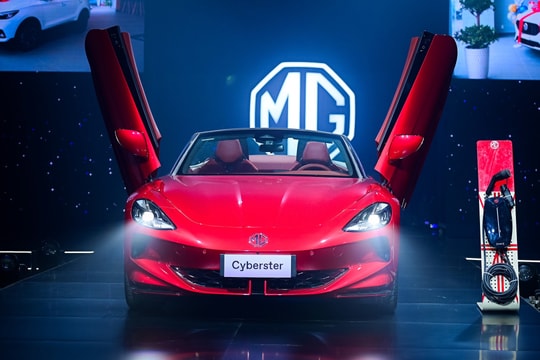 MG Cyberster - xe điện mui trần xuất hiện tại Việt Nam