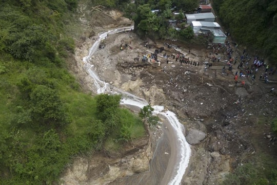 Nhiều người thiệt mạng và mất tích do mưa lớn ở Guatemala và Mexico