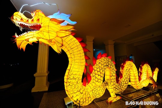 Linh vật Trung thu khổng lồ ở Chí Linh sẵn sàng diễu phố