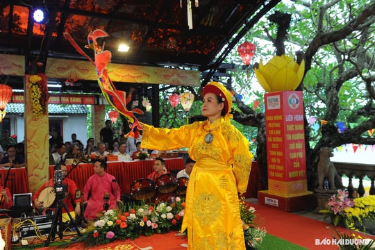Festival Chí Linh-Hải Dương: Đa sắc màu tại liên hoan thực hành tín ngưỡng thờ Mẫu Tam phủ