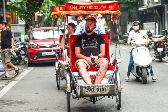 Du lịch Việt Nam vượt mục tiêu đón 8 triệu lượt khách quốc tế năm 2023