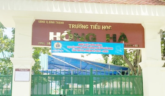 Thu quỹ phụ huynh "khủng": Hiệu trưởng không thể vô can