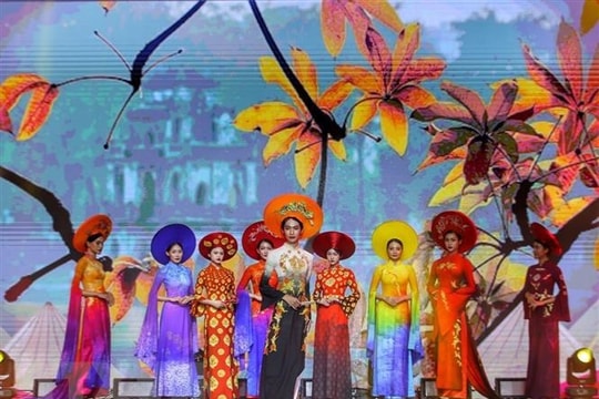 Nhiều trải nghiệm hấp dẫn tại Festival Thu Hà Nội thu hút du khách