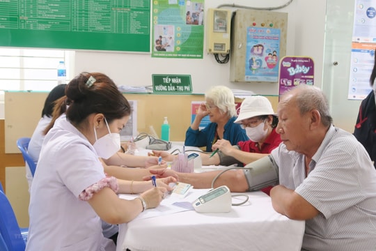 Tuổi thọ trung bình của người Việt là hơn 73 tuổi nhưng kèm nhiều bệnh