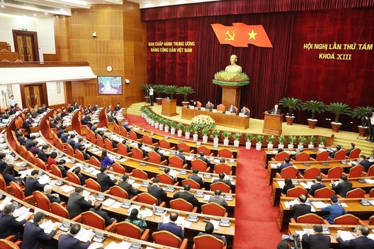 Major issues to be debated at 8th session of Party Central Committee