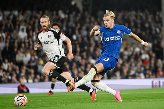 Mudryk lập đại công giúp Chelsea chiến thắng