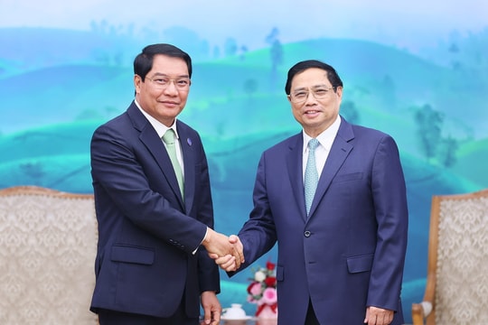 Tạo điều kiện thuận lợi thúc đẩy hợp tác giữa các địa phương Việt-Lào