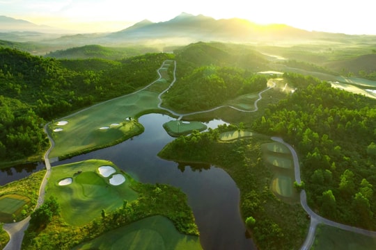 4 khu nghỉ dưỡng kết hợp sân golf Việt vào top tốt nhất thế giới