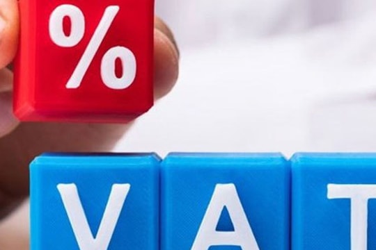 Chính phủ đề xuất tiếp tục giảm 2% thuế VAT đến giữa năm 2024