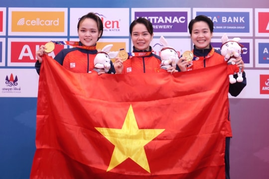 Karate mang huy chương vàng thứ 3 về cho Đoàn Thể thao Việt Nam tại ASIAD 19