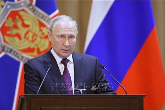 Tổng thống Vladimir Putin nêu các nguyên tắc trong quan hệ quốc tế của Nga