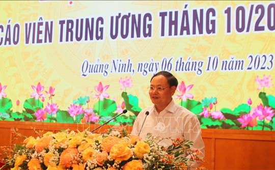Tập trung tuyên truyền về phát triển kinh tế - xã hội