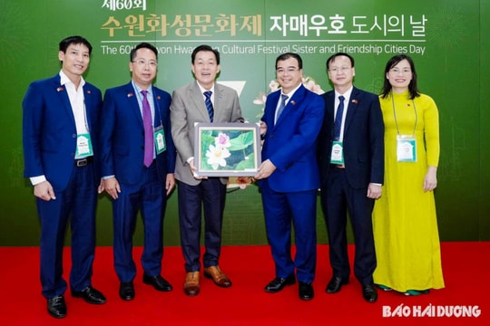 Đoàn đại biểu tỉnh Hải Dương thăm, làm việc tại TP Suwon