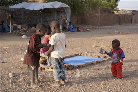 19 triệu trẻ em Sudan thất học do xung đột