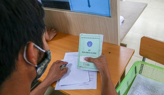 Chính phủ chính thức trình Quốc hội 2 phương án rút bảo hiểm xã hội một lần