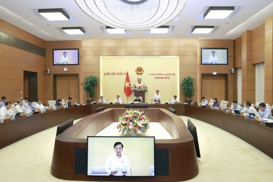 Đề nghị làm rõ lý do bộ trưởng "tiếp công dân ít, ủy quyền nhiều"