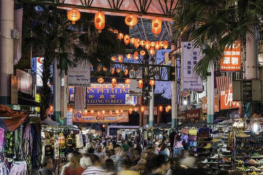 Malaysia rời xa đồng đô la Mỹ