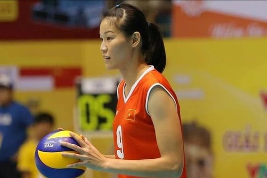 Huyền thoại Ngọc Hoa trở lại với bóng chuyền ở tuổi 36