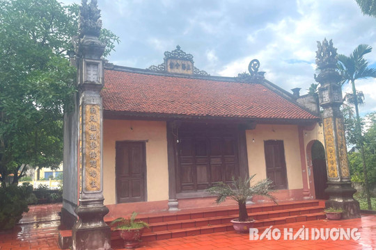 Quán Sếu ở đâu?